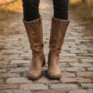 Corral Distress Studded Tan Leather Boots